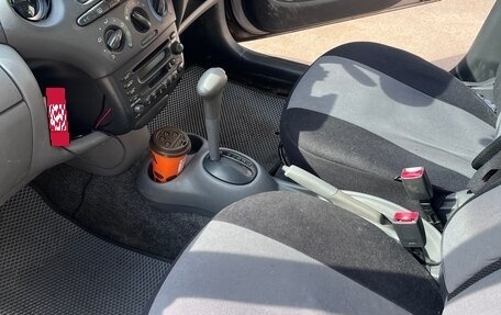 Toyota Vitz, 2001 год, 305 000 рублей, 10 фотография