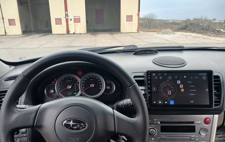 Subaru Outback III, 2005 год, 665 999 рублей, 6 фотография