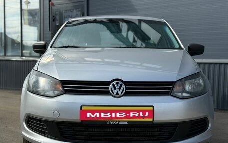 Volkswagen Polo VI (EU Market), 2012 год, 670 000 рублей, 2 фотография