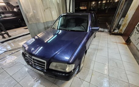 Mercedes-Benz C-Класс, 1995 год, 150 000 рублей, 1 фотография