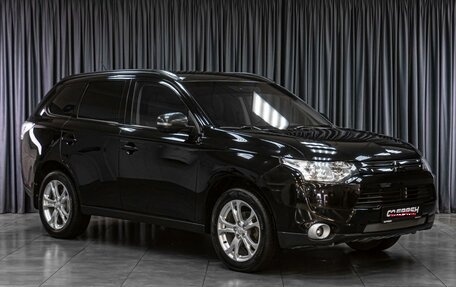 Mitsubishi Outlander III рестайлинг 3, 2014 год, 1 449 000 рублей, 1 фотография