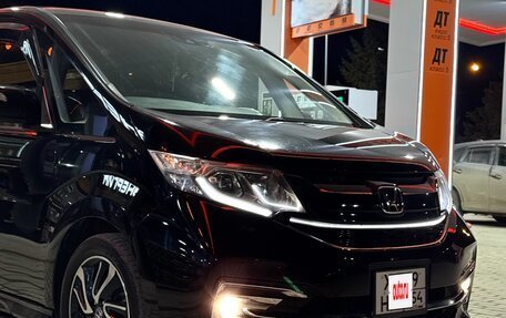 Honda Stepwgn IV, 2016 год, 2 200 000 рублей, 25 фотография