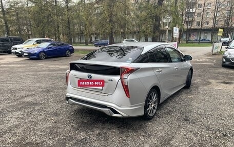 Toyota Prius IV XW50, 2016 год, 1 730 000 рублей, 4 фотография