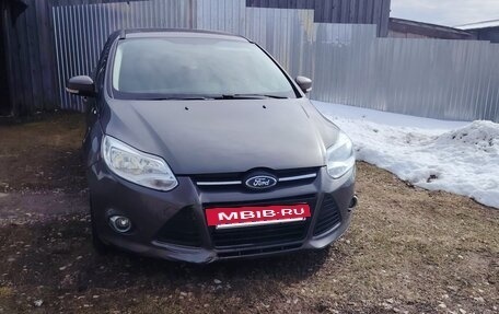 Ford Focus III, 2013 год, 750 000 рублей, 2 фотография