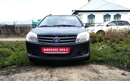 Geely MK Cross I, 2013 год, 220 000 рублей, 2 фотография