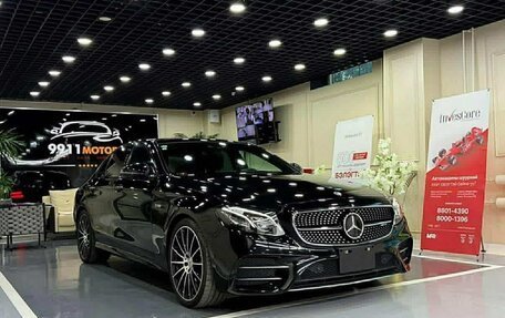 Mercedes-Benz E-Класс AMG, 2017 год, 4 500 000 рублей, 8 фотография