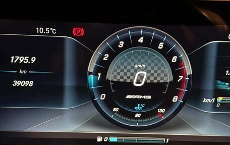 Mercedes-Benz E-Класс AMG, 2017 год, 4 500 000 рублей, 9 фотография