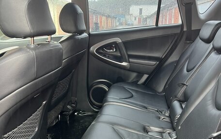 Toyota RAV4, 2007 год, 1 340 000 рублей, 16 фотография