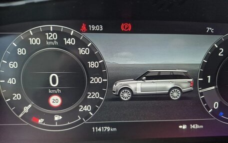 Land Rover Range Rover IV рестайлинг, 2018 год, 7 500 000 рублей, 11 фотография