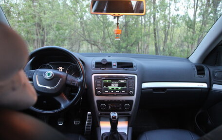 Skoda Octavia, 2011 год, 1 250 000 рублей, 14 фотография