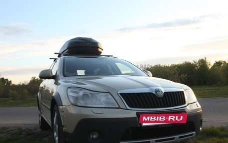 Skoda Octavia, 2011 год, 1 250 000 рублей, 9 фотография