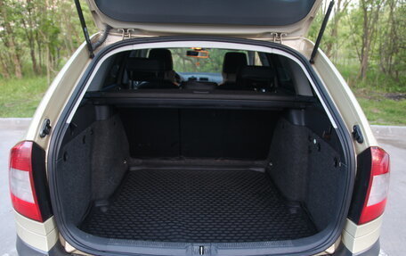 Skoda Octavia, 2011 год, 1 250 000 рублей, 26 фотография