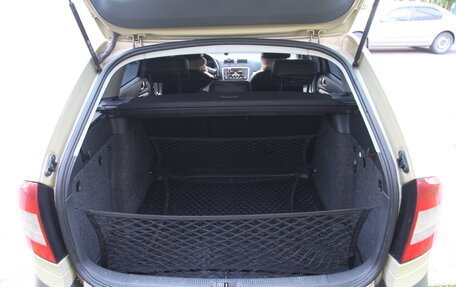 Skoda Octavia, 2011 год, 1 250 000 рублей, 28 фотография