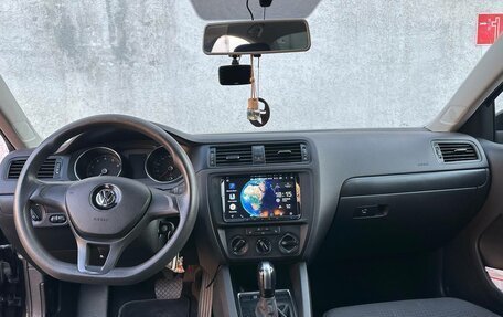 Volkswagen Jetta VI, 2015 год, 1 300 000 рублей, 8 фотография