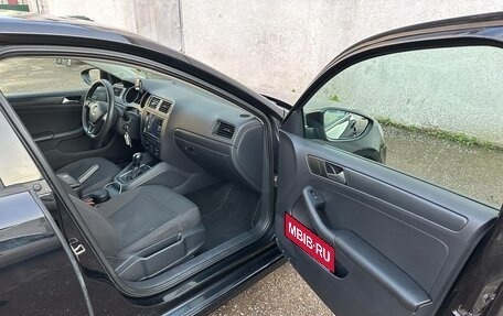 Volkswagen Jetta VI, 2015 год, 1 300 000 рублей, 7 фотография