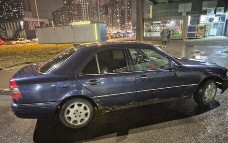 Mercedes-Benz C-Класс, 1995 год, 150 000 рублей, 2 фотография