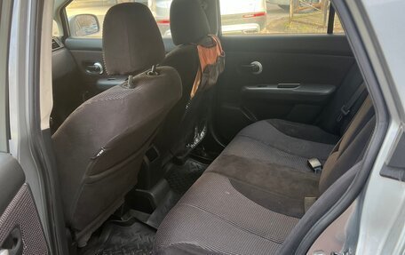 Nissan Tiida, 2010 год, 400 000 рублей, 5 фотография