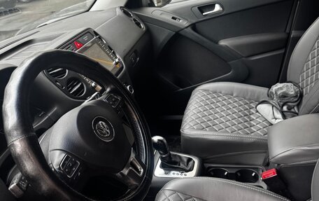 Volkswagen Tiguan I, 2010 год, 850 000 рублей, 7 фотография