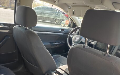 Volkswagen Jetta VI, 2005 год, 600 000 рублей, 4 фотография