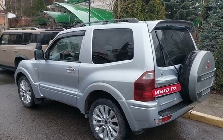 Mitsubishi Pajero III рестайлинг, 2005 год, 900 000 рублей, 3 фотография