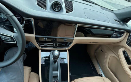 Porsche Macan I рестайлинг, 2026 год, 14 690 000 рублей, 4 фотография