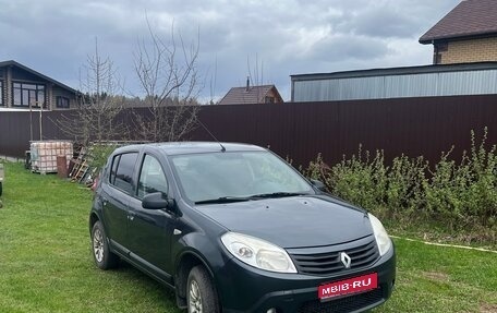 Renault Logan I, 2010 год, 450 000 рублей, 1 фотография
