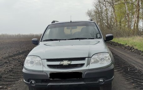 Chevrolet Niva I рестайлинг, 2013 год, 580 000 рублей, 1 фотография