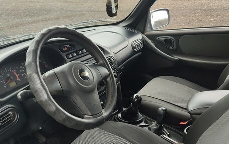 Chevrolet Niva I рестайлинг, 2013 год, 580 000 рублей, 4 фотография