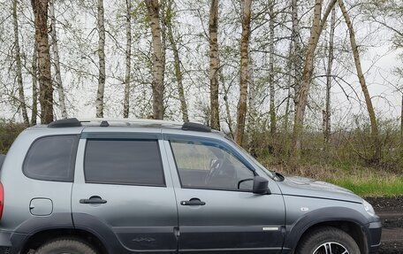 Chevrolet Niva I рестайлинг, 2013 год, 580 000 рублей, 3 фотография