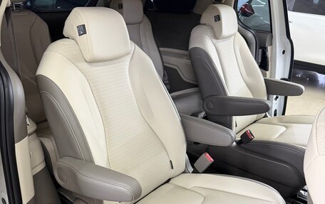 KIA Carnival, 2025 год, 5 950 000 рублей, 7 фотография