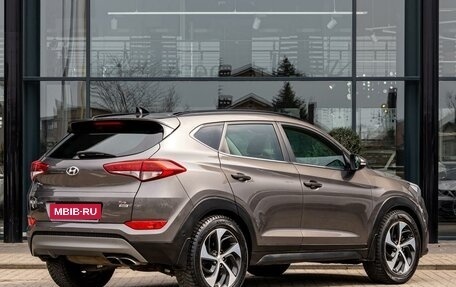 Hyundai Tucson III, 2018 год, 1 495 000 рублей, 6 фотография