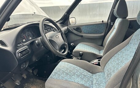 Chevrolet Niva I рестайлинг, 2004 год, 296 000 рублей, 6 фотография