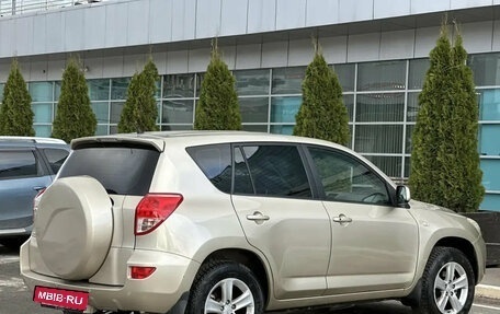 Toyota RAV4, 2006 год, 1 055 000 рублей, 6 фотография