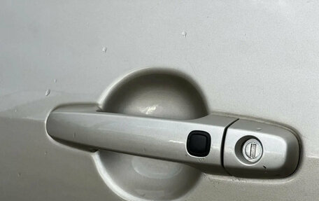 Toyota RAV4, 2006 год, 1 055 000 рублей, 15 фотография