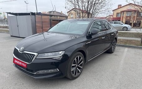 Skoda Superb III рестайлинг, 2025 год, 2 970 000 рублей, 1 фотография