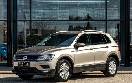 Volkswagen Tiguan II, 2019 год, 1 795 000 рублей, 1 фотография