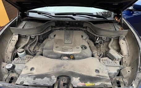 Infiniti QX70, 2017 год, 2 800 000 рублей, 15 фотография