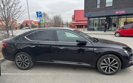 Skoda Superb III рестайлинг, 2025 год, 2 970 000 рублей, 4 фотография