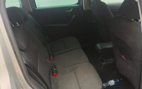 Skoda Yeti I рестайлинг, 2010 год, 650 000 рублей, 3 фотография