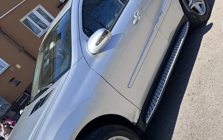 Mercedes-Benz M-Класс, 2005 год, 950 000 рублей, 2 фотография