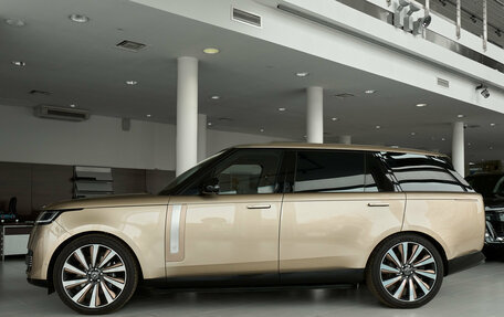 Land Rover Range Rover IV рестайлинг, 2025 год, 31 000 000 рублей, 3 фотография