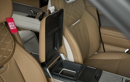 Land Rover Range Rover IV рестайлинг, 2025 год, 31 000 000 рублей, 21 фотография