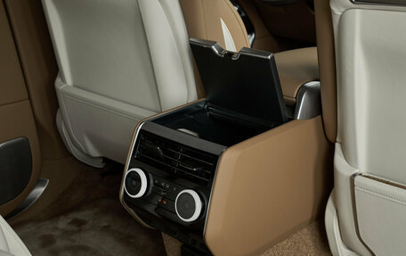 Land Rover Range Rover IV рестайлинг, 2025 год, 31 000 000 рублей, 26 фотография