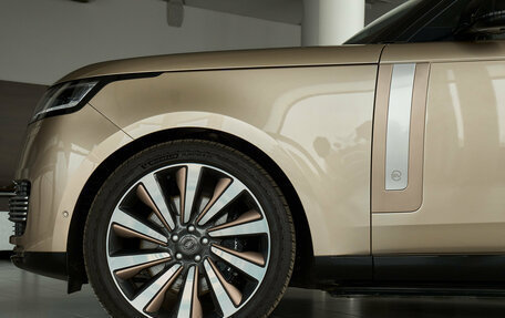 Land Rover Range Rover IV рестайлинг, 2025 год, 31 000 000 рублей, 31 фотография