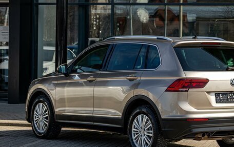 Volkswagen Tiguan II, 2019 год, 1 795 000 рублей, 8 фотография