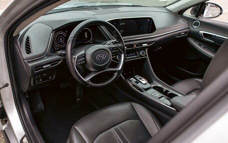 Hyundai Sonata VIII, 2021 год, 1 995 000 рублей, 13 фотография