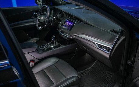 Cadillac XT4 I, 2020 год, 2 950 000 рублей, 13 фотография