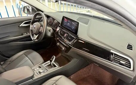 BMW 1 серия, 2022 год, 1 820 000 рублей, 10 фотография