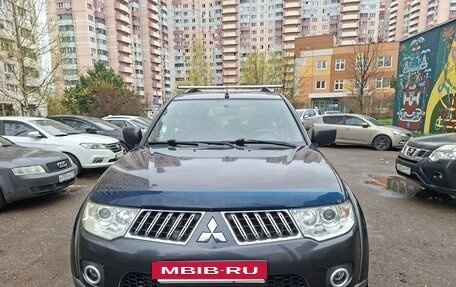 Mitsubishi Pajero Sport II рестайлинг, 2011 год, 2 950 000 рублей, 5 фотография