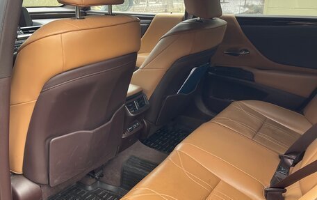 Lexus ES VII, 2018 год, 3 900 000 рублей, 2 фотография